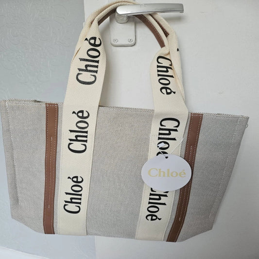 Chloé Woody Large Tote Bag – Beige Canvas with Brown Trim