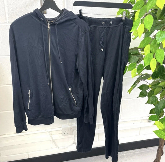 Louis Vuitton Tracksuit – Men's Navy Velvet (Size L, Pre-owned)