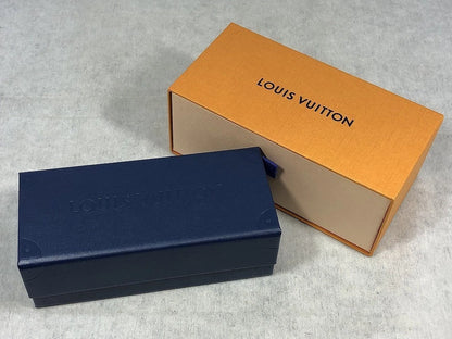 Louis Vuitton Sunglasses – LV Icon Cat Eye Black Z1733E (Pre-owned, Box)