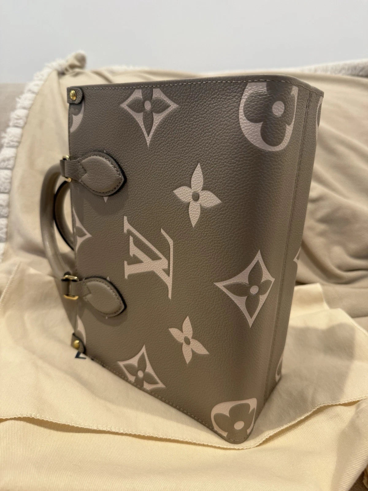 Louis Vuitton OnTheGo BB Bag – Bicolour Monogram Empreinte Leather