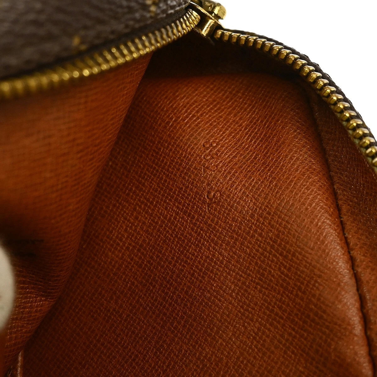 LOUIS VUITTON Danube Monogram Crossbody Bag M45266 – Pre‑owned (AB)