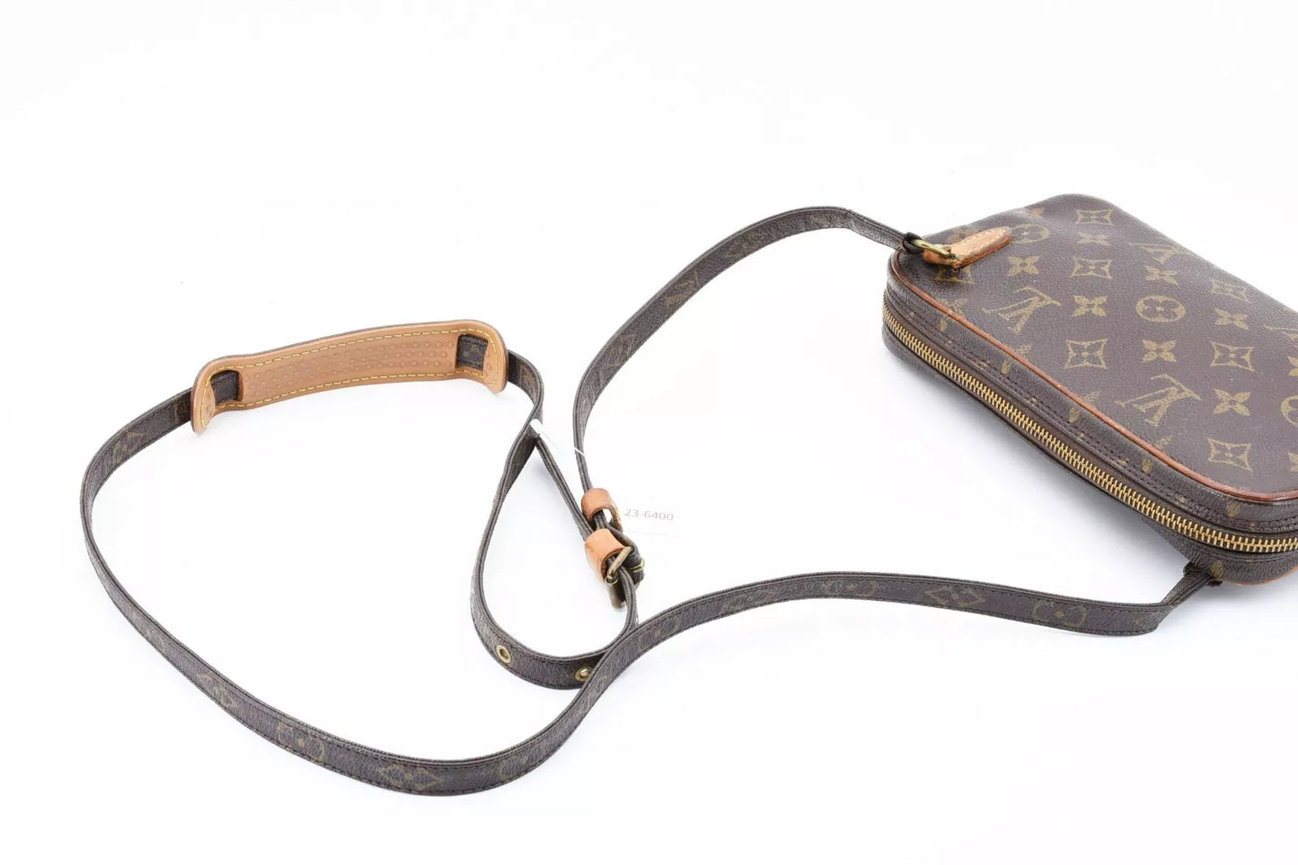 Louis Vuitton Red Interior Shoulder Bag – Monogram Canvas (M51828)